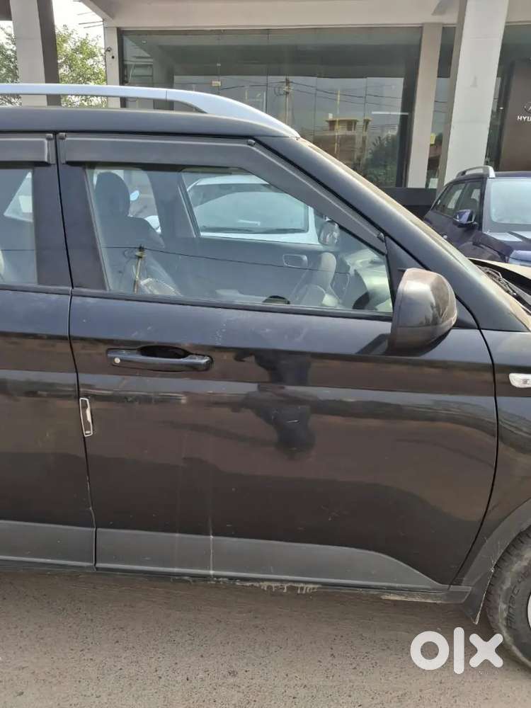 Hyundai Venue 1.2 Petrol 2023
