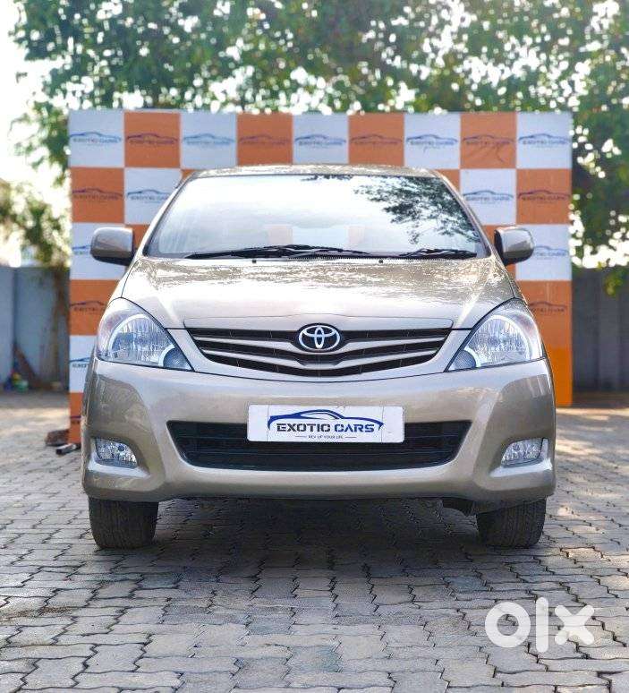 Toyota Innova 2004-2011 2.5 G (diesel) 8 Seater Bs Iv, 2009, Diesel