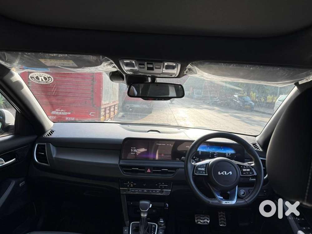 Kia Seltos 2023 Petrol 3352 Km Driven