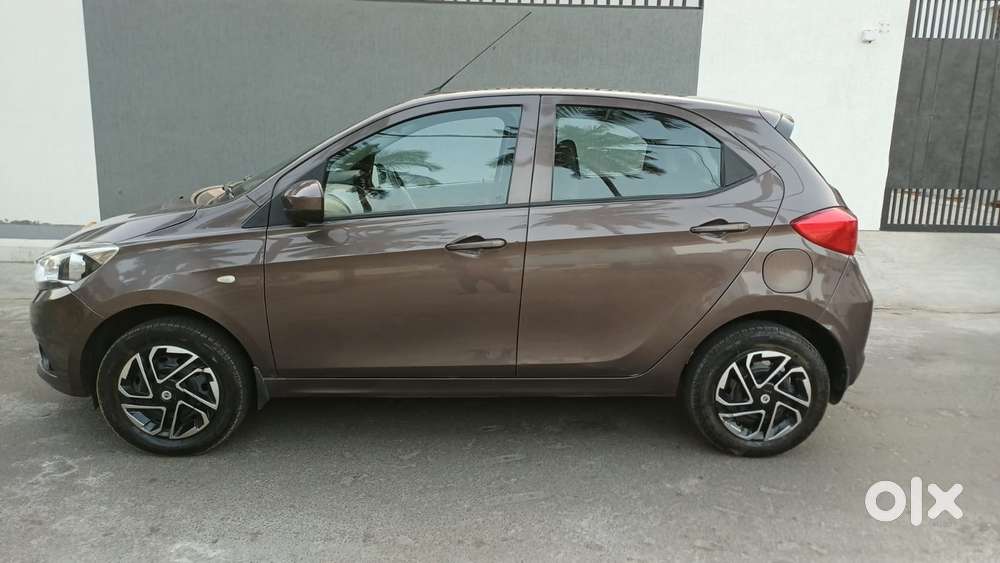 Tata Tiago 1.2 Revotron Xt, 2018, Petrol