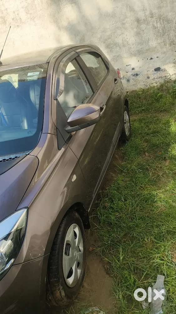 Tata Tiago 1.2 Revotron 2016