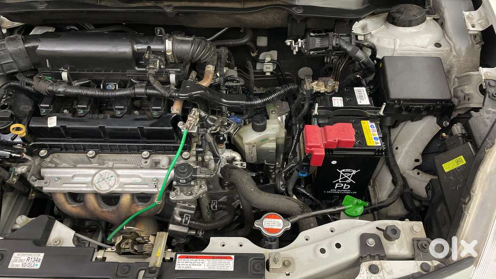 Maruti Suzuki Swift Amt Zxi, 2022, Petrol