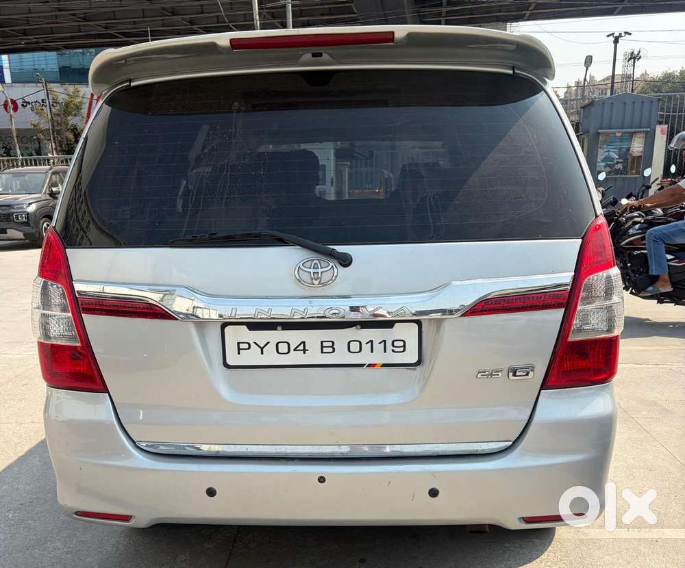 Toyota Innova 2.5 G (diesel) 8 Seater, 2014, Diesel