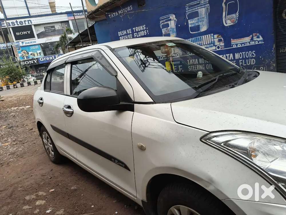 Maruti Suzuki Dzire 2022 Petrol 82000 Km Driven