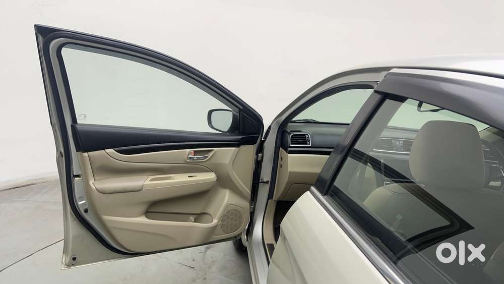 Maruti Suzuki Ciaz Zxi, 2015, Petrol