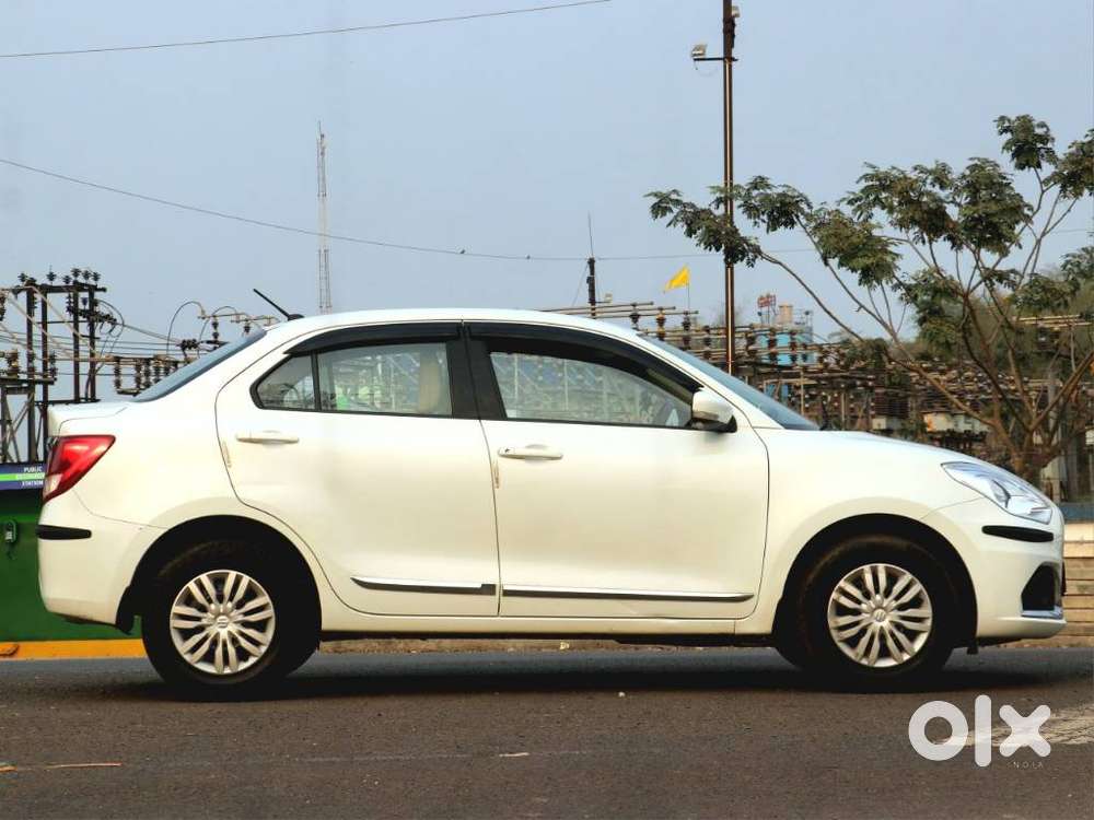 Maruti Suzuki Dzire 1.2 Vxi, 2024, Petrol