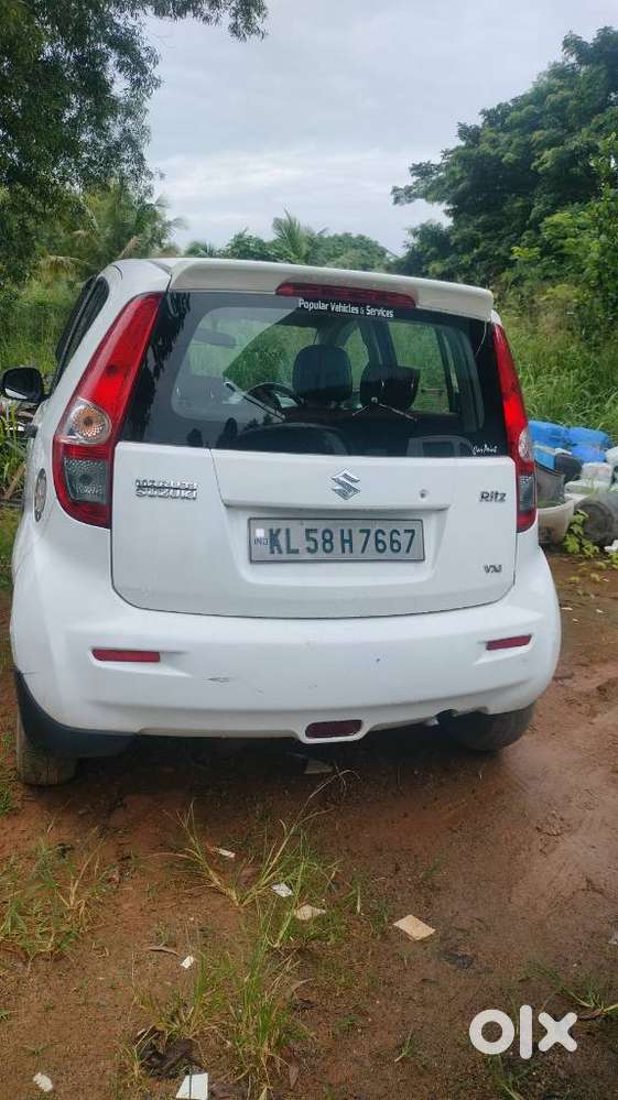 Maruti Suzuki Ritz, 2012, Petrol