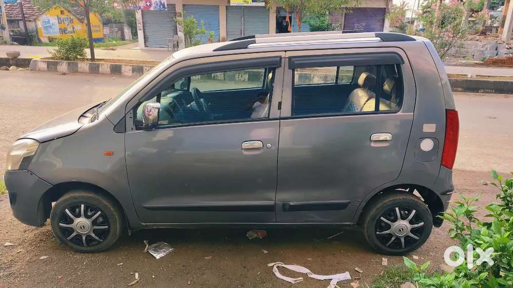 Maruti Suzuki Wagon R Lxi 2013