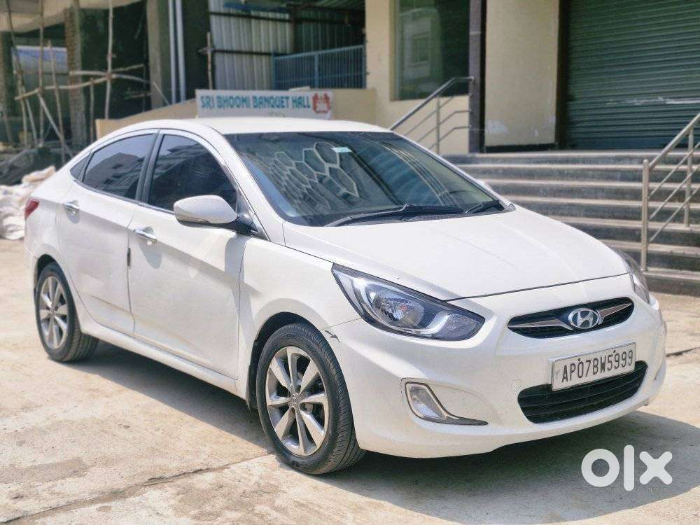 Hyundai Verna 1.6 Sx Crdi (o), 2013, Diesel