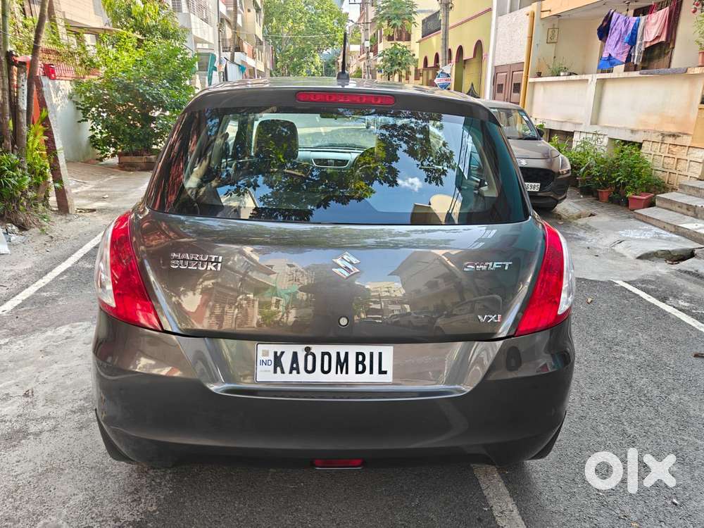 Maruti Suzuki Swift 1.2 Vxi (o), 2016, Petrol