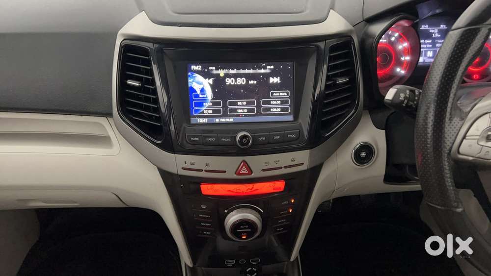 Mahindra Xuv300 W8 Option, 2022, Petrol