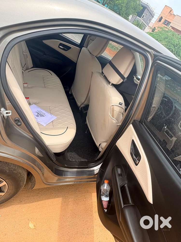 Maruti Suzuki Dzire 2016 Petrol Manual