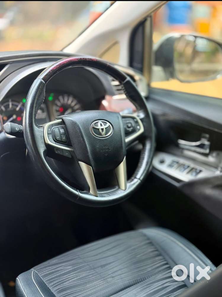 Toyota Innova Crysta 2.4 V, 2018, Diesel