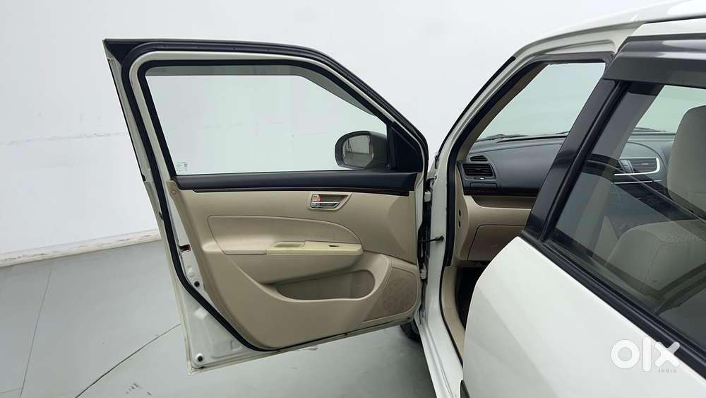 Maruti Suzuki Swift Dzire 1.3 Vxi, 2014, Petrol
