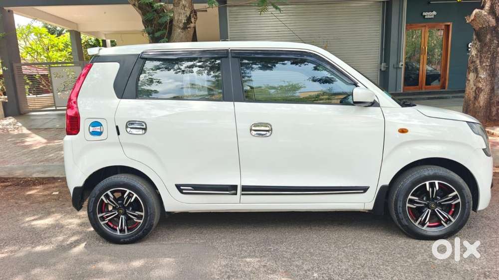 Maruti Suzuki Wagon R Zxi, 2022, Petrol