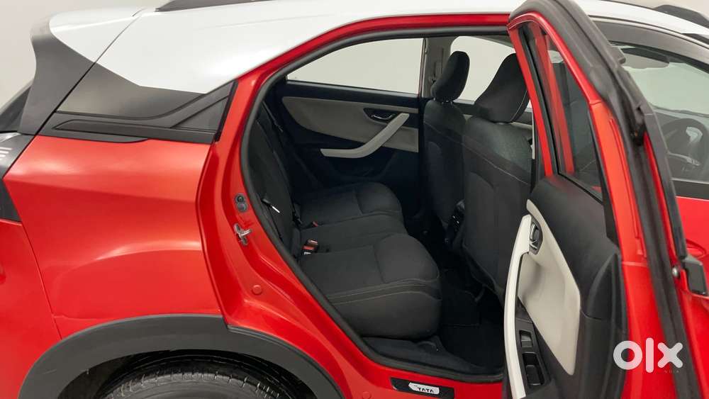 Tata Nexon Creative Plus S 1.2 Revotron Petrol 6 Amt Dt, 2023, Petro..