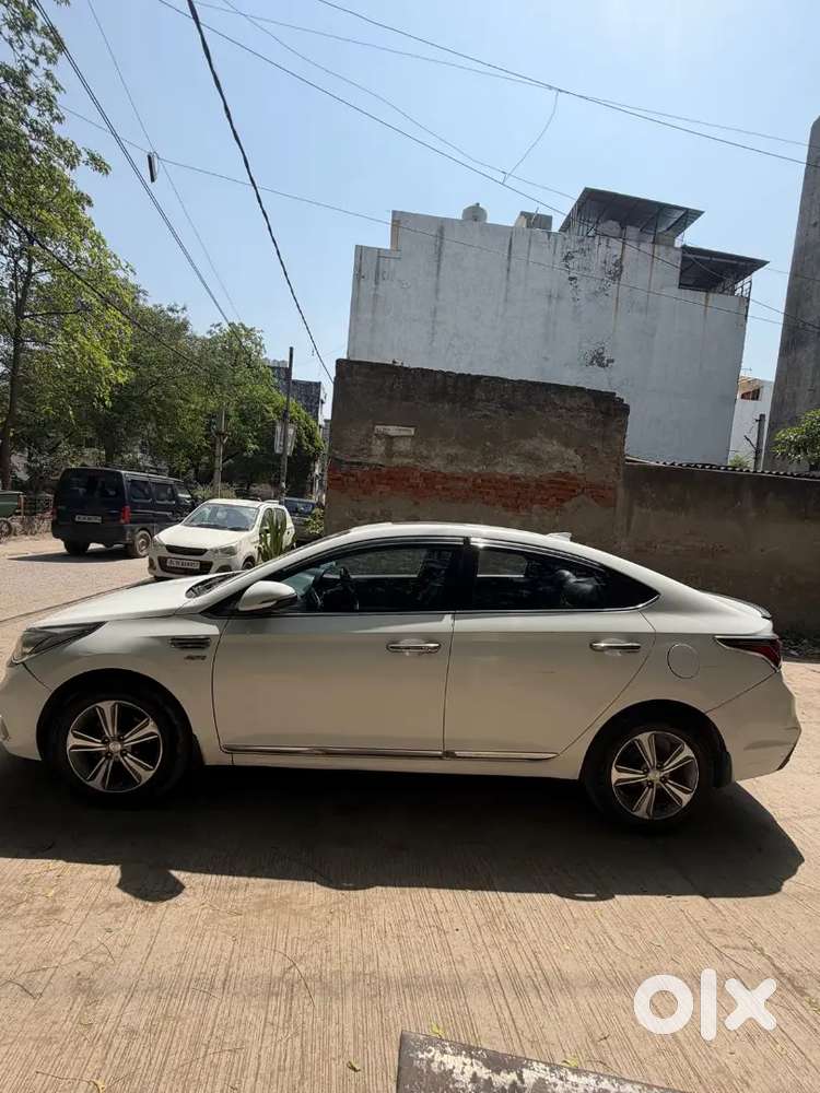 Hyundai Verna Diesel Automatic Vip Number