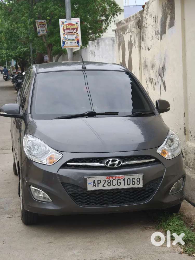Hyundai I10 Sportz Petrol 2011