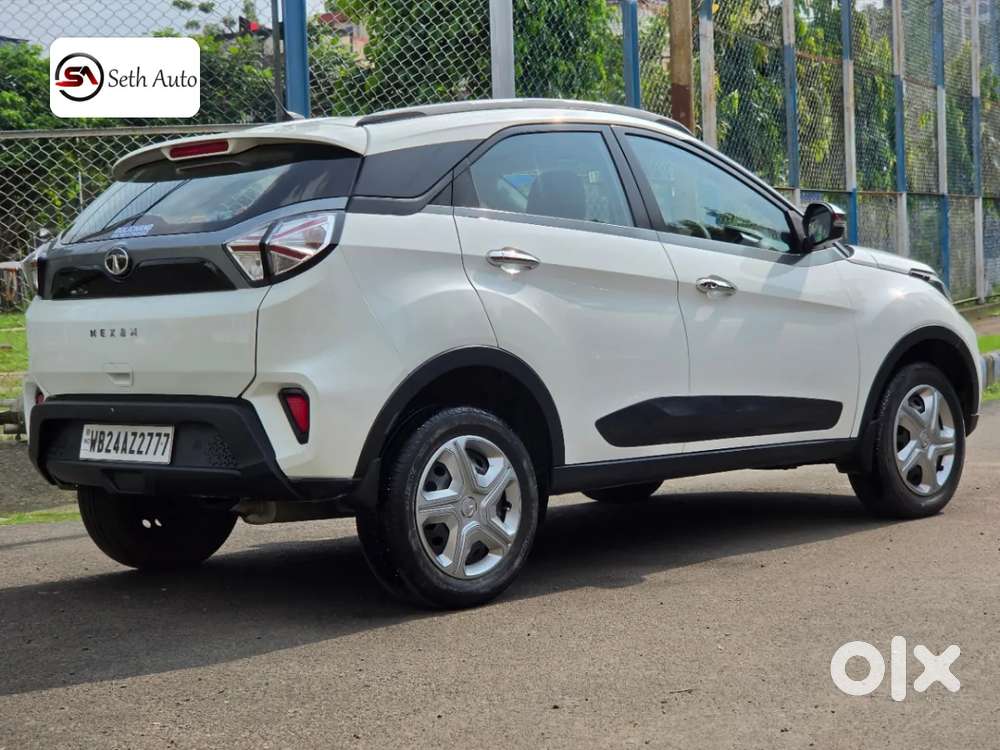 Tata Nexon 1.2 Revotron Xm (s), 2020, Petrol