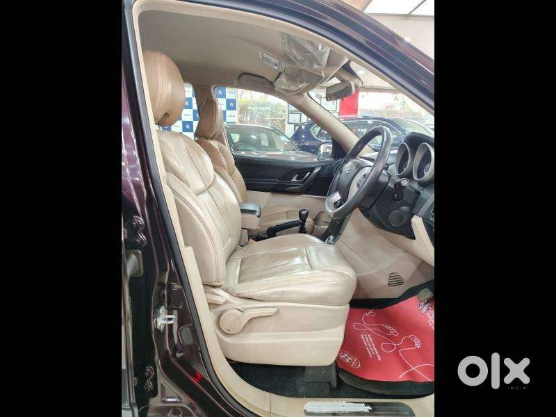 Mahindra Xuv500 2011-2015 W8 2wd, 2016, Petrol