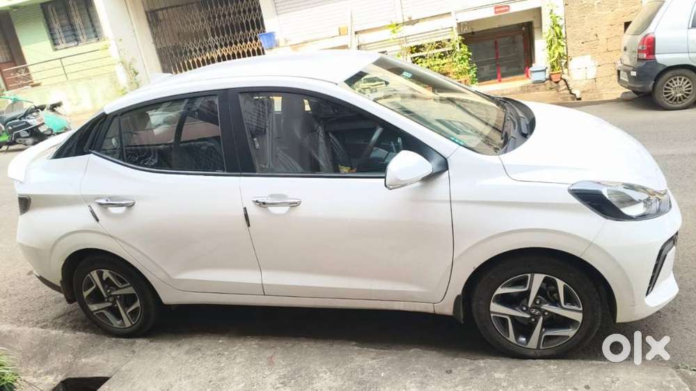 Good Condition Exshowroom Car