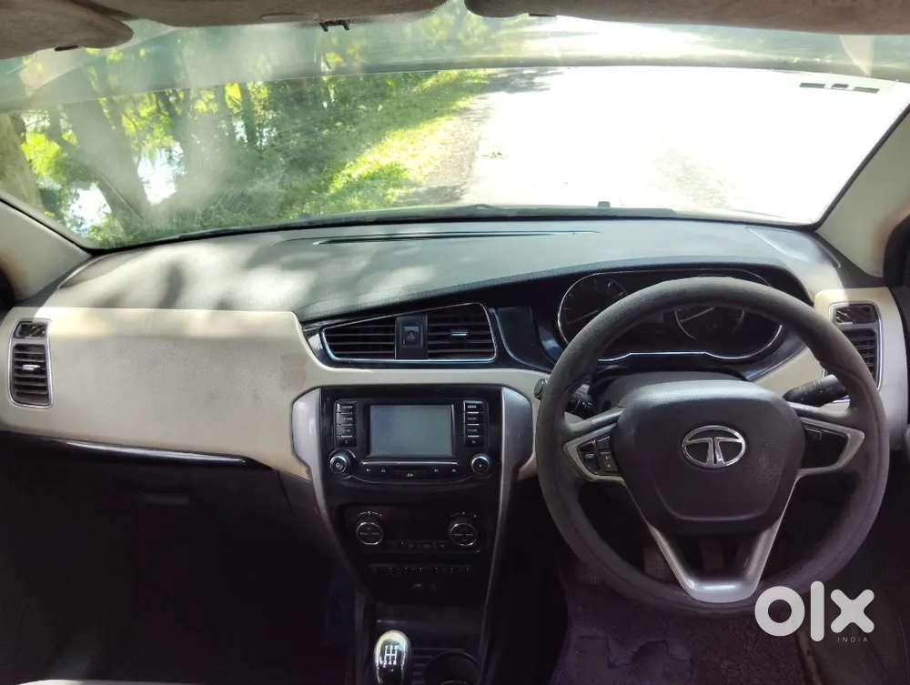 Tata Zest Revotron Xt Top Model 2017