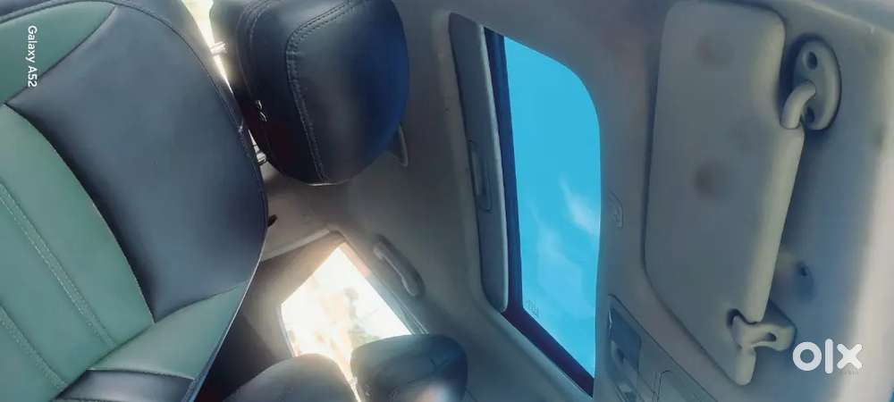 Mahindra Xuv300 1.5 W6 2024