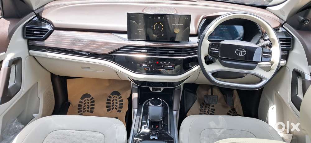 Tata Safari Accomplished Plus Dual Tone At, 2024, Diesel