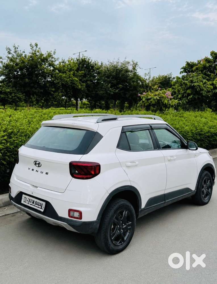 Hyundai Venue 2020 Cng & Hybrids Good Condition