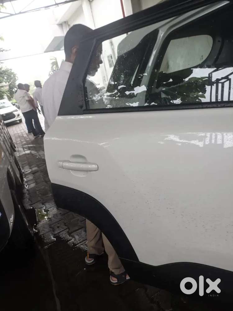 Maruti Suzuki Brezza 2026 Lxi Smart Hybrid