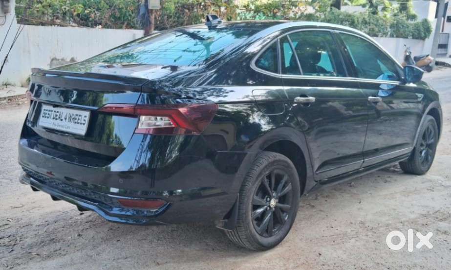 Skoda Slavia Anniversary Edition 1.0l Tsi At, 2025, Petrol