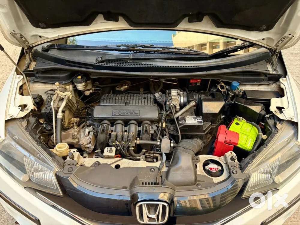 Honda Jazz 2015 Cng & Hybrids Well Maintained