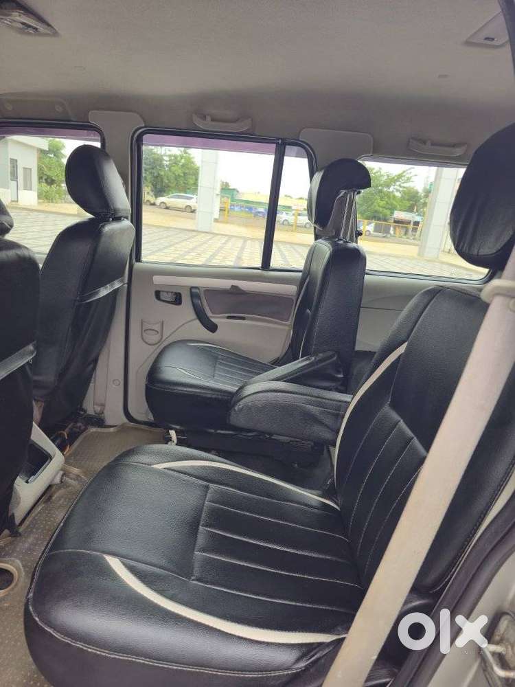 Mahindra Scorpio S10, 2014, Diesel