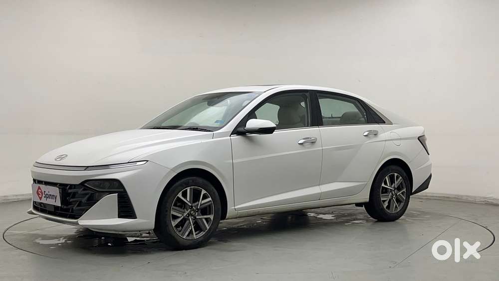 Hyundai Verna Sx 1.5 Petrol Ivt, 2023, Petrol