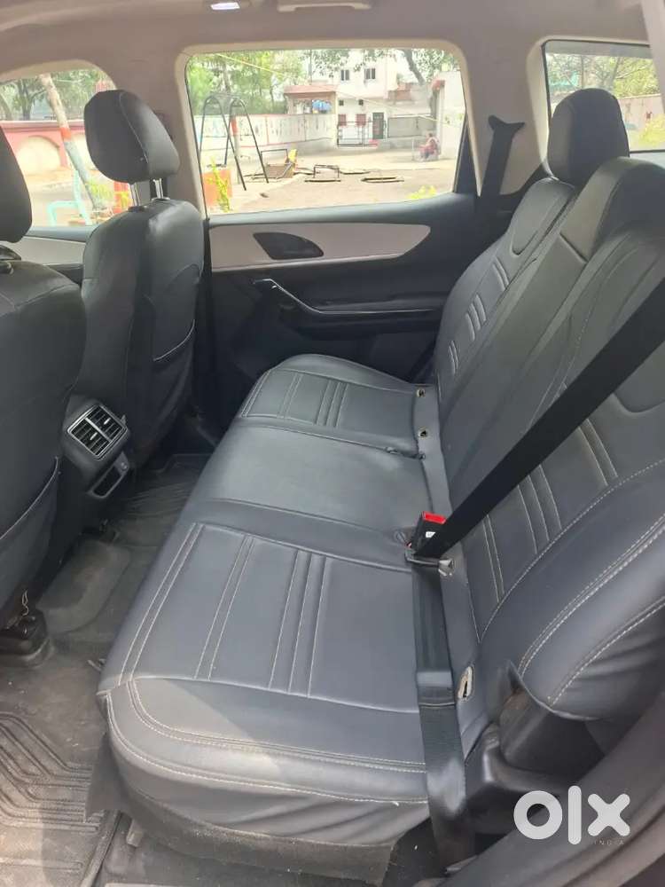 Mahindra Xuv700 2022 Petrol 81000 Km Driven
