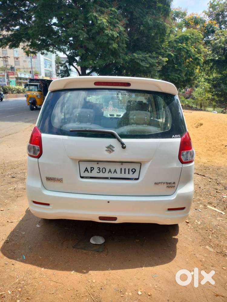 Maruti Suzuki Ertiga 2012-2015 Zdi, 2014, Diesel