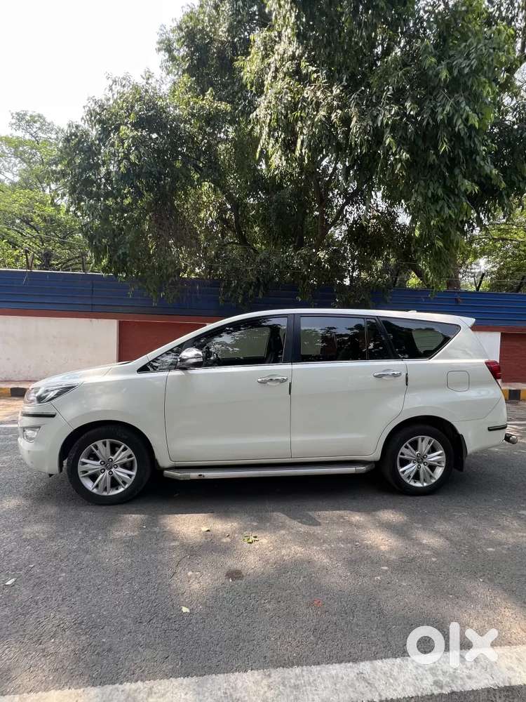 Toyota Innova Crysta, 2016, Diesel