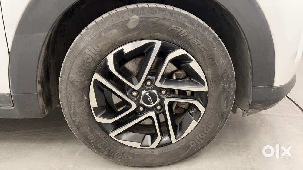 Kia Carens 1.5 Luxury Plus Diesel At 7 Str, 2022, Diesel