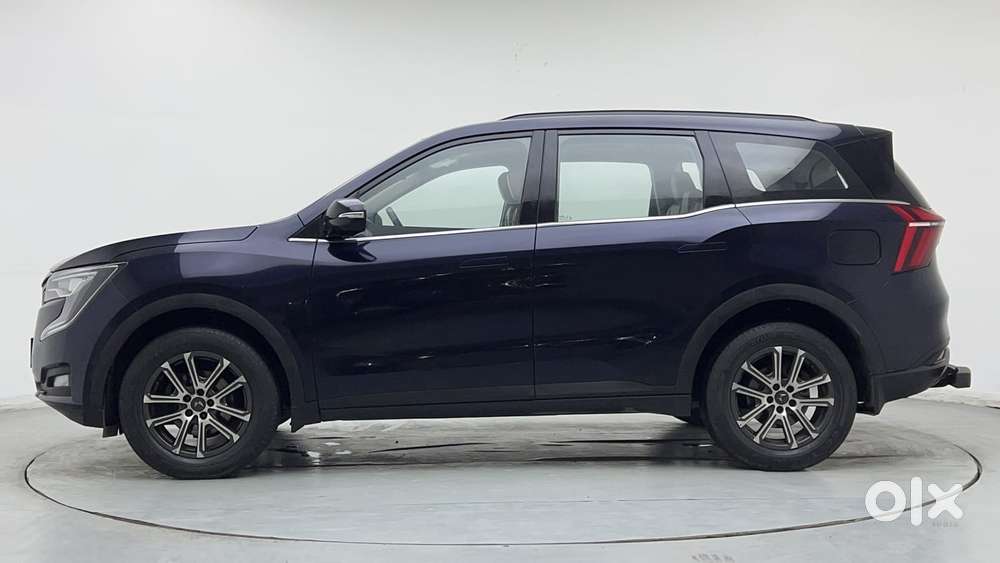 Mahindra Xuv700 2.2 Ax 7 Diesel At Str, 2022, Diesel