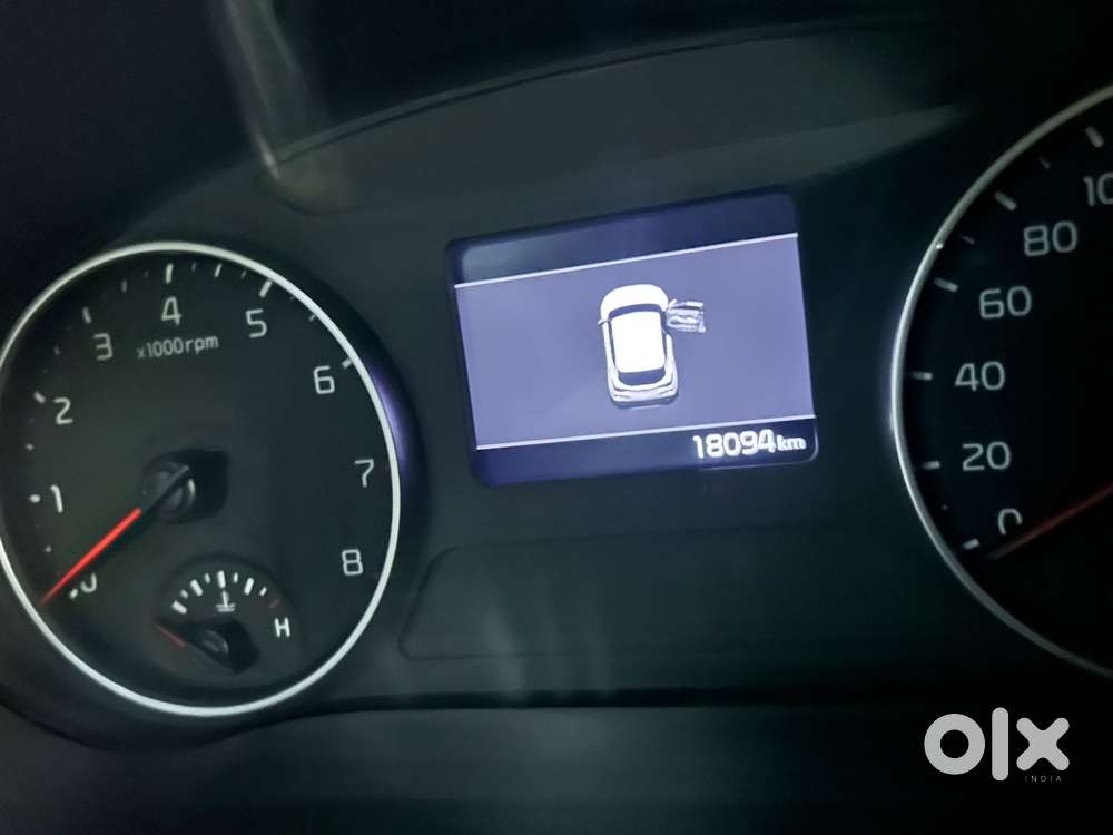 Kia Seltos Htk G, 2023, Petrol