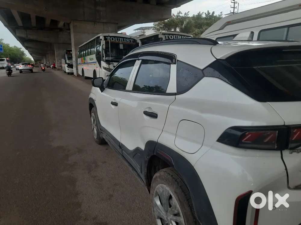 Maruti Suzuki Fronx Sigma 2024