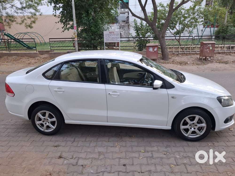 Volkswagen Vento, 2013, Petrol