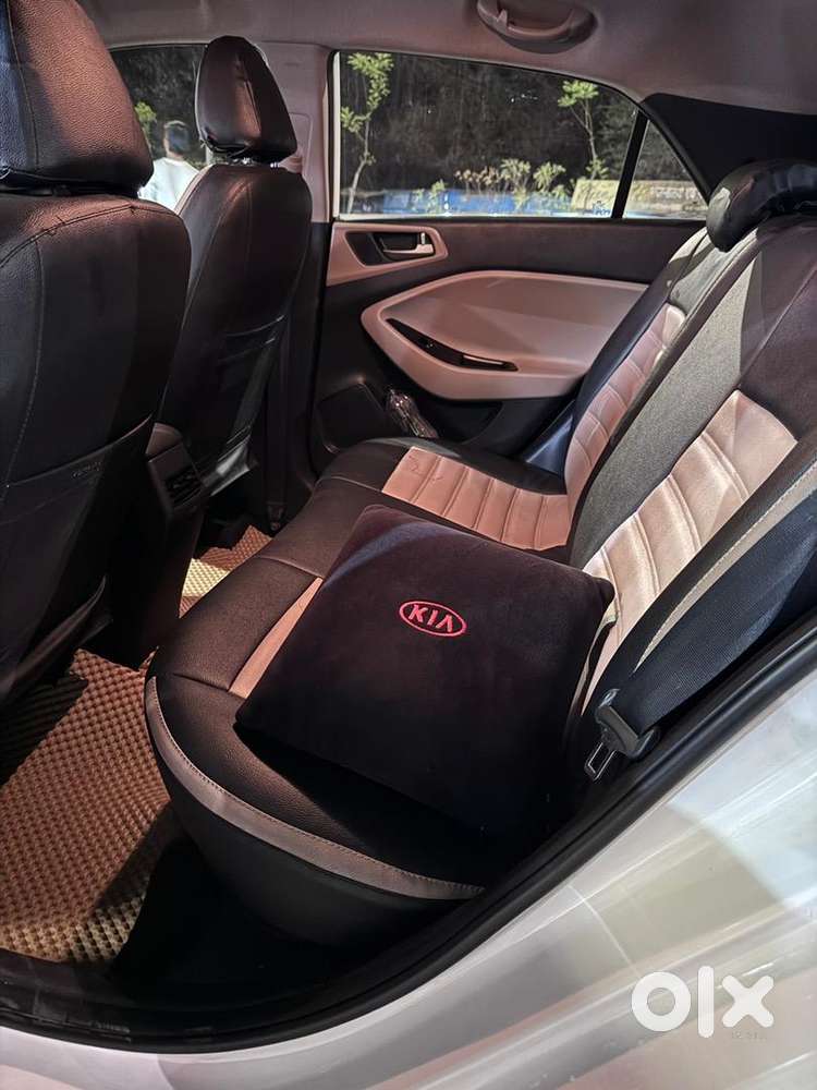 Hyundai I20 Asta (o) Very Less Driven