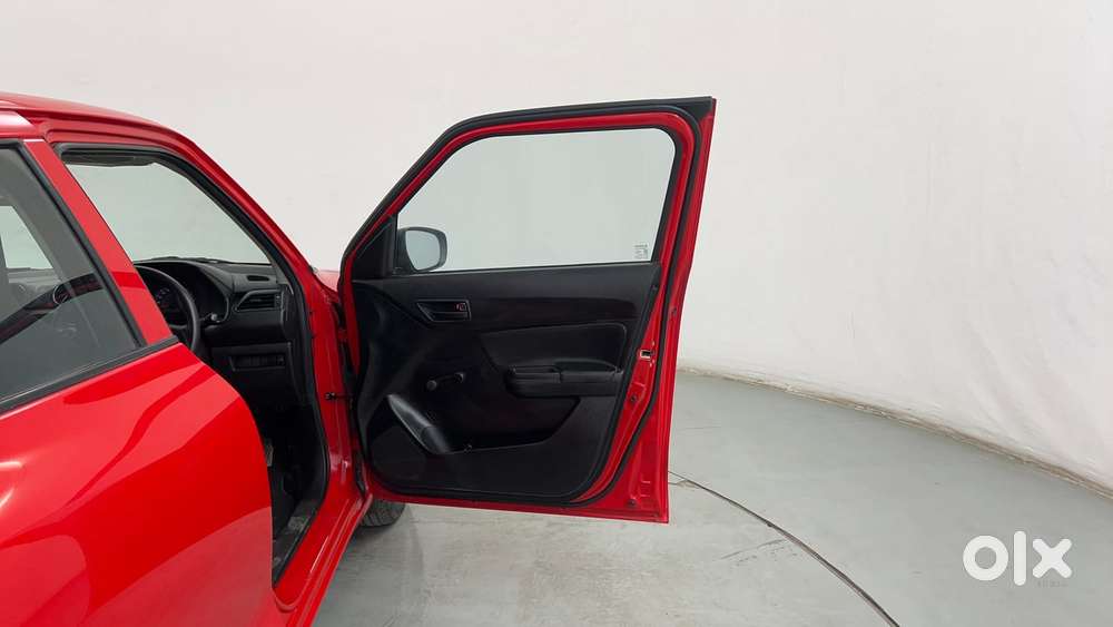 Maruti Suzuki Swift 1.3 Lxi, 2020, Petrol