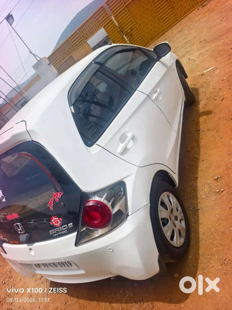 Honda Brio Petrol Manual 2nd 2014