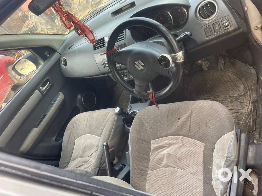 Maruti Suzuki Swift Dzire