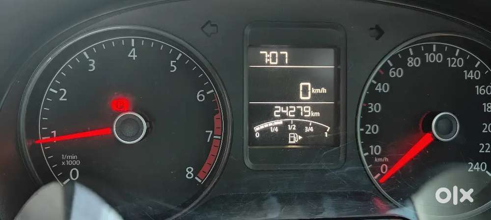 Volkswagen Ameo 2017 1.2l Petrol Just 28000 Km Driven Well Maintained