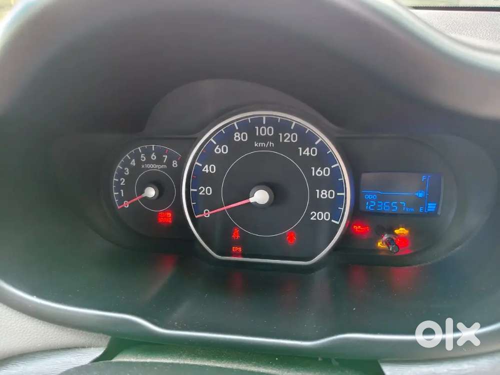 Hyundai I10 Sportz 2011 Petrol Manual