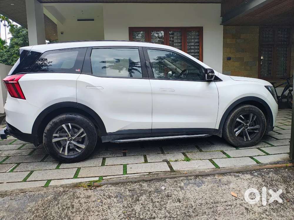 Mahindra Xuv700 Petrol 2023