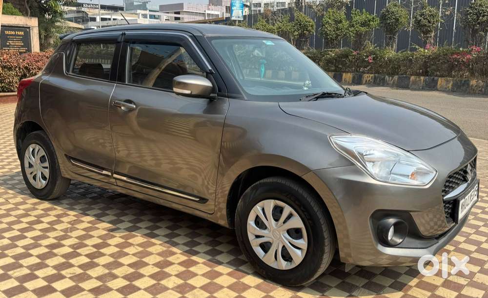 Maruti Suzuki Swift Vxi + Manual, 2023, Petrol